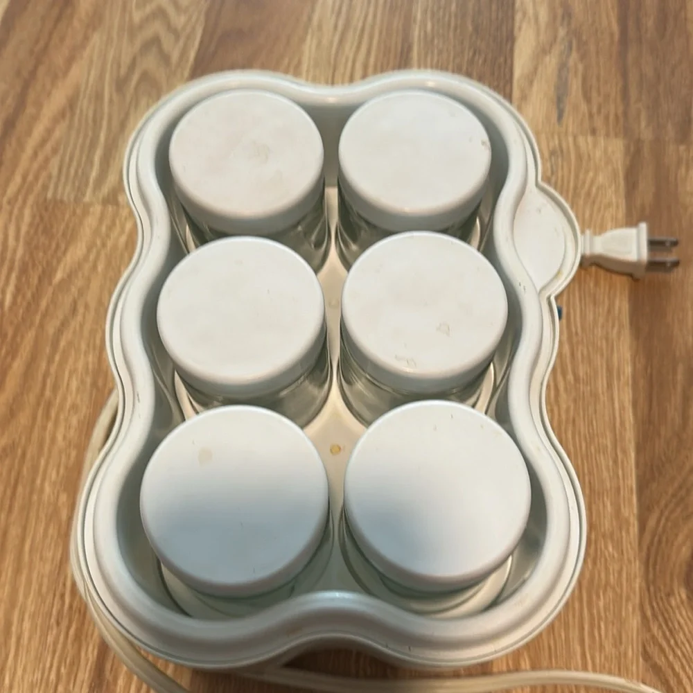 Deni Yogurt Maker with Blue Lid